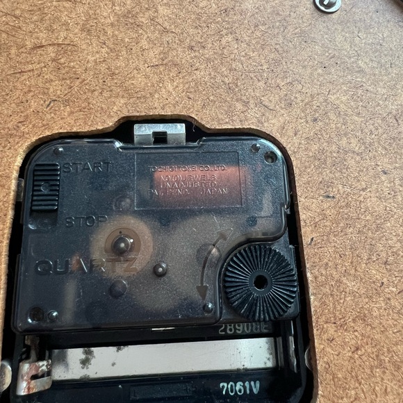 Vintage Mickey Mouse Wall Clock Walt Disney Productions Lorus Quartz - Picture 13 of 15